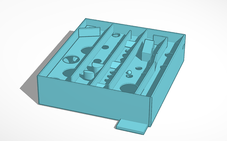 3D design maze game - Tinkercad
