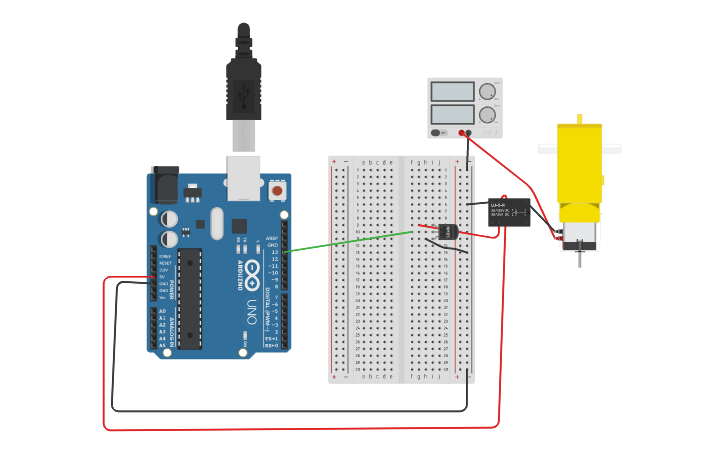 Circuit design Relays - Tinkercad