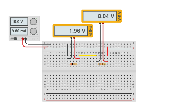 Circuit design Voltage Divider - Tinkercad